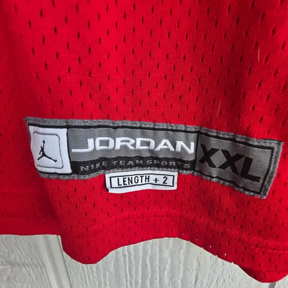 Vintage Jordan Cincinnati Bearcats Basketball Jersey - Size XXL (Length +2)